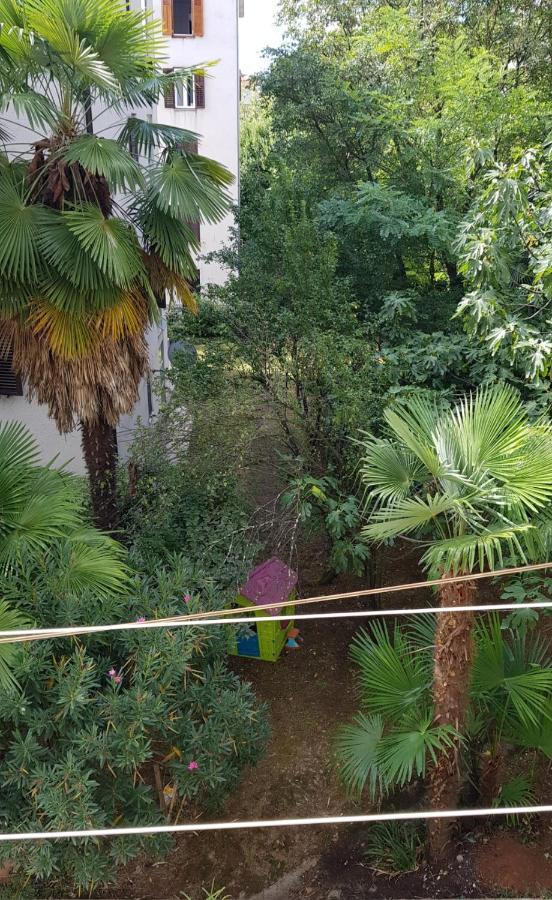 Apartment With Direct Sea View, Free Parking And Close To Beaches And Promenade Lovran Kültér fotó